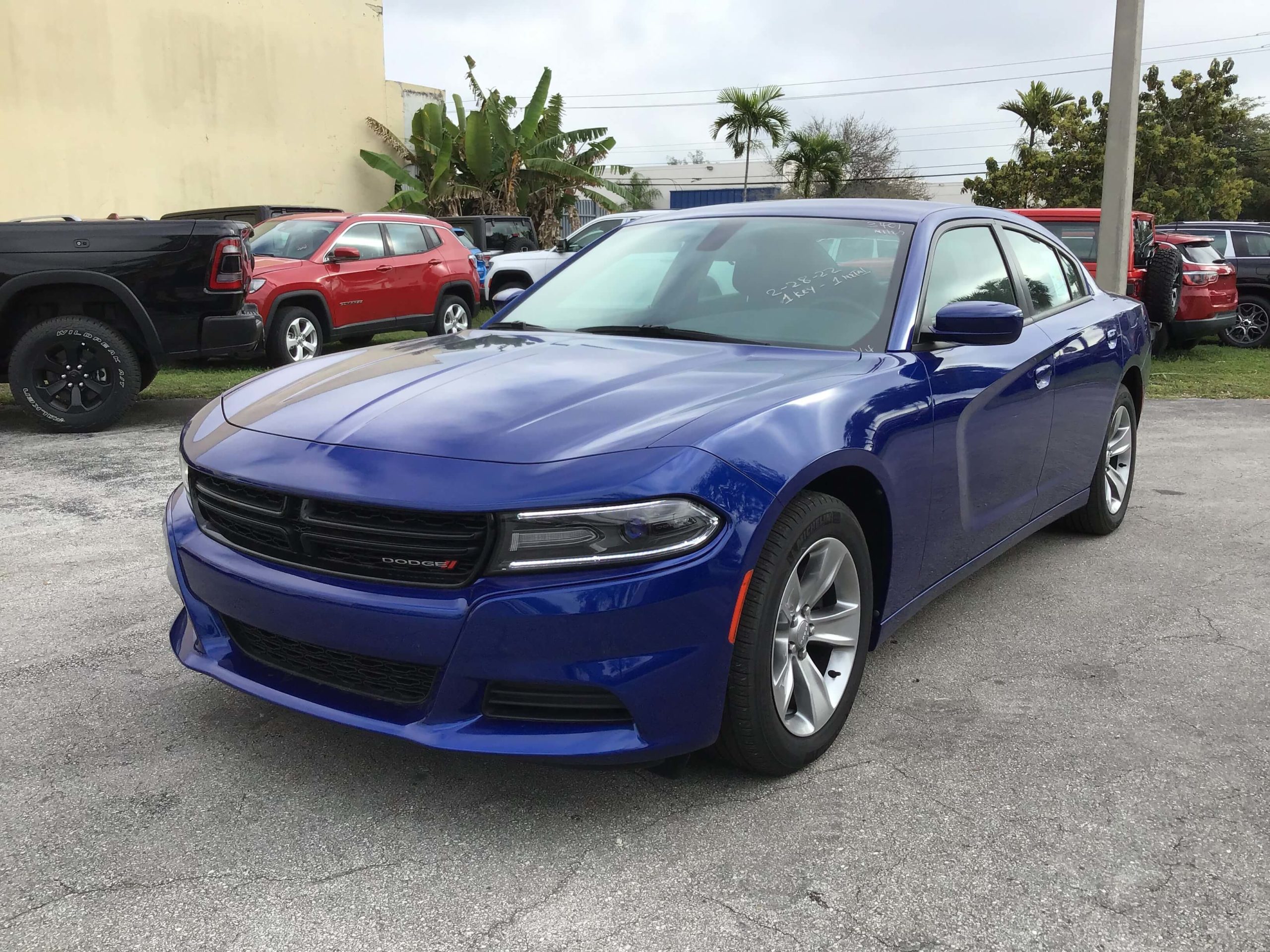 2018 dodge deals charger sxt