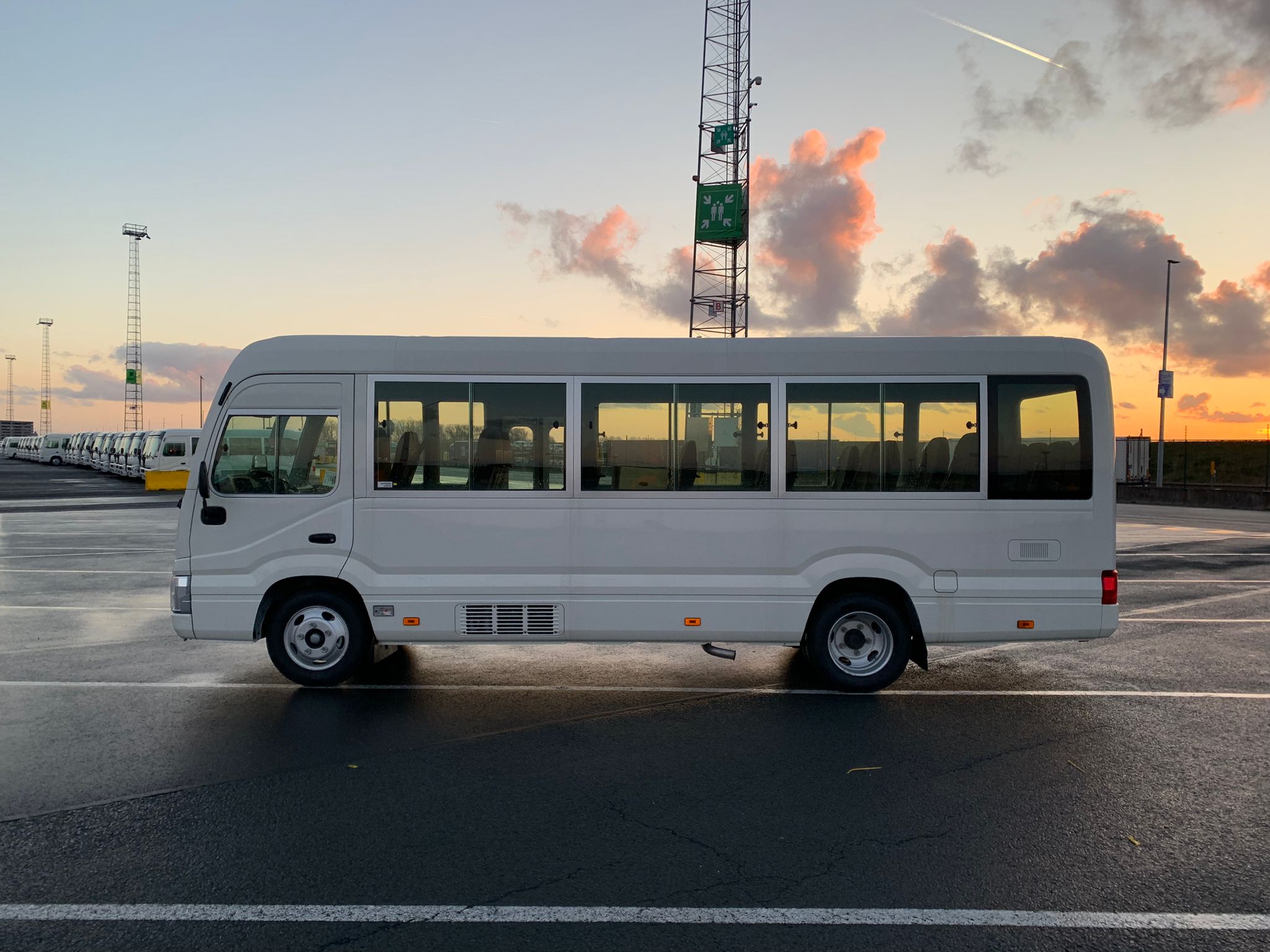 Coaster Bus 2023  Toyota Coaster Highroof Diesel 22-Seater