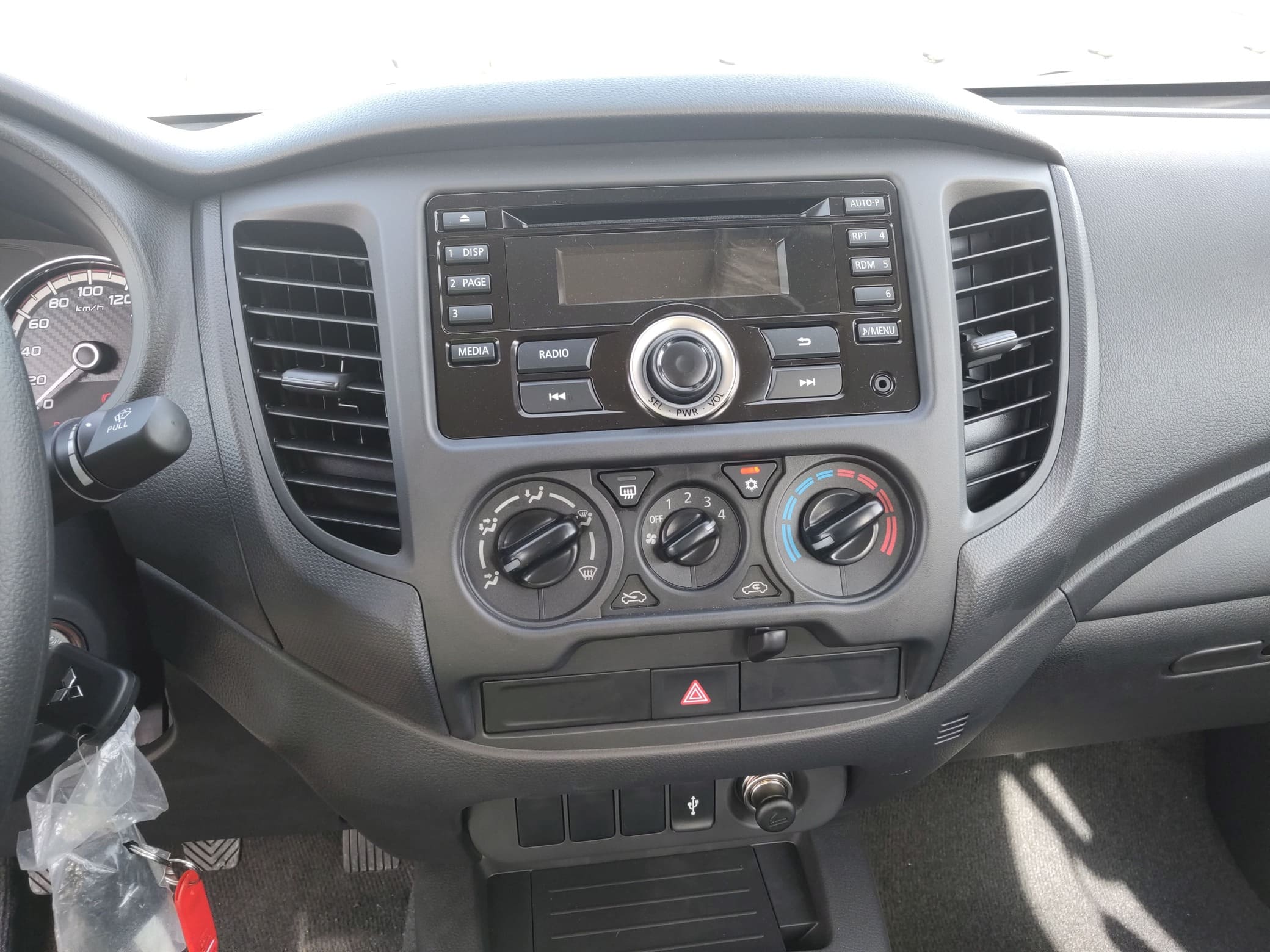 2023 Mitsubishi L200 GLX DC 2.4L Gasoline 5-Speed MT - CAS Auto