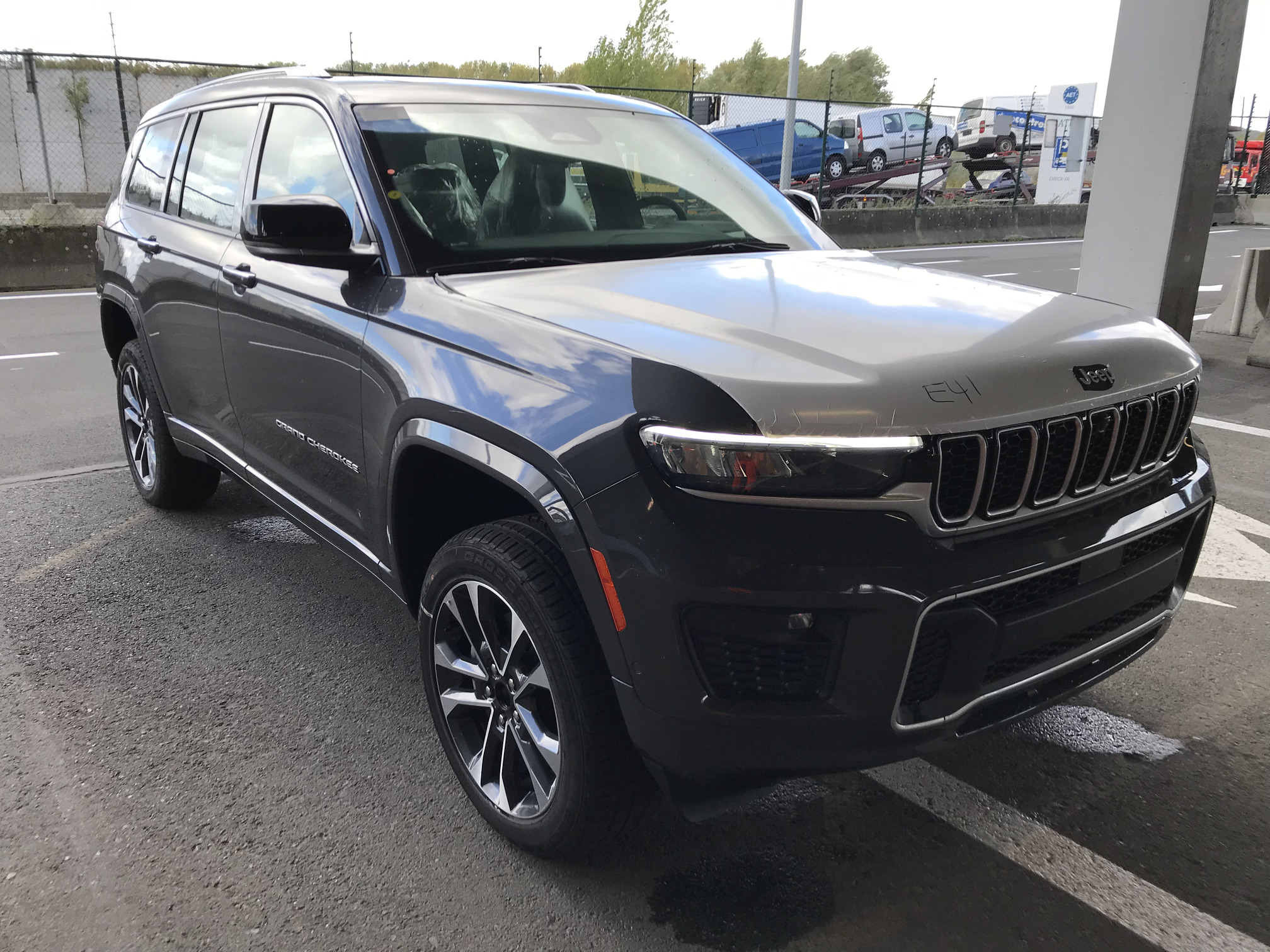 2023 Jeep Grand Cherokee L Overland 4x4 3.6L Gas 8-Speed 7-Seater