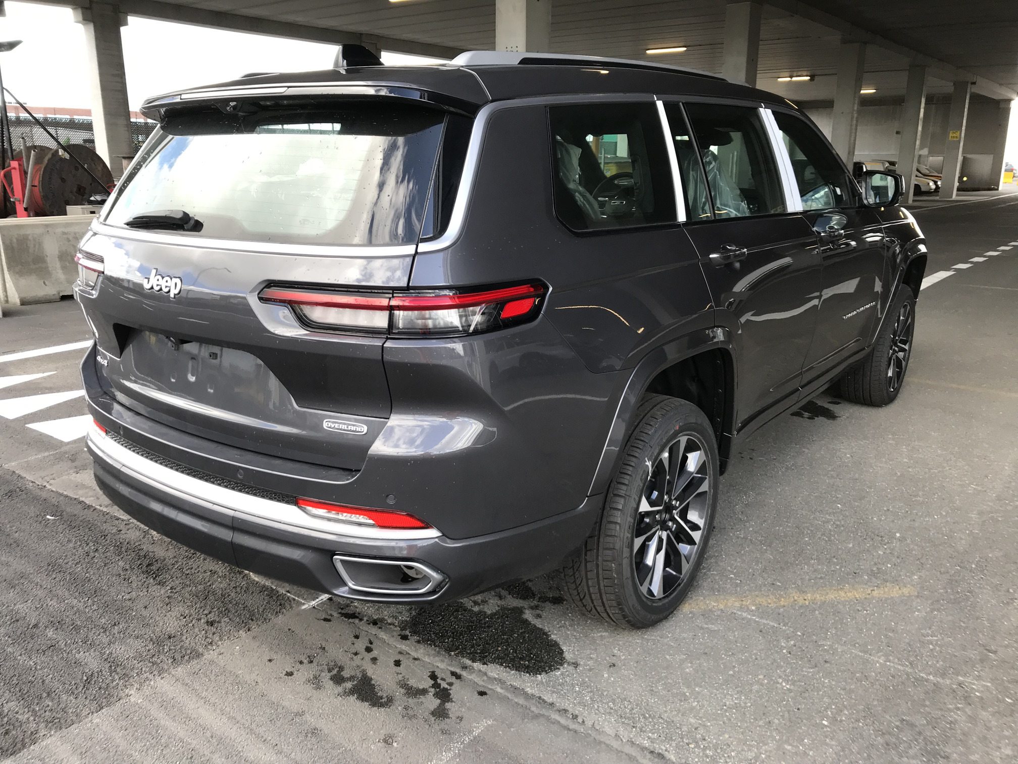 2023 Jeep Grand Cherokee L Overland 4x4 3.6L Gas 8-Speed 7-Seater